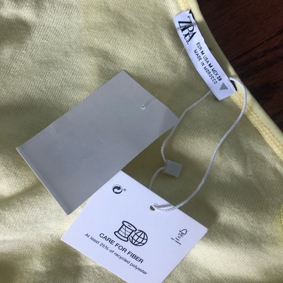 Zara Yellow Top Made of Flocked Cotton - Picture 5 of 8